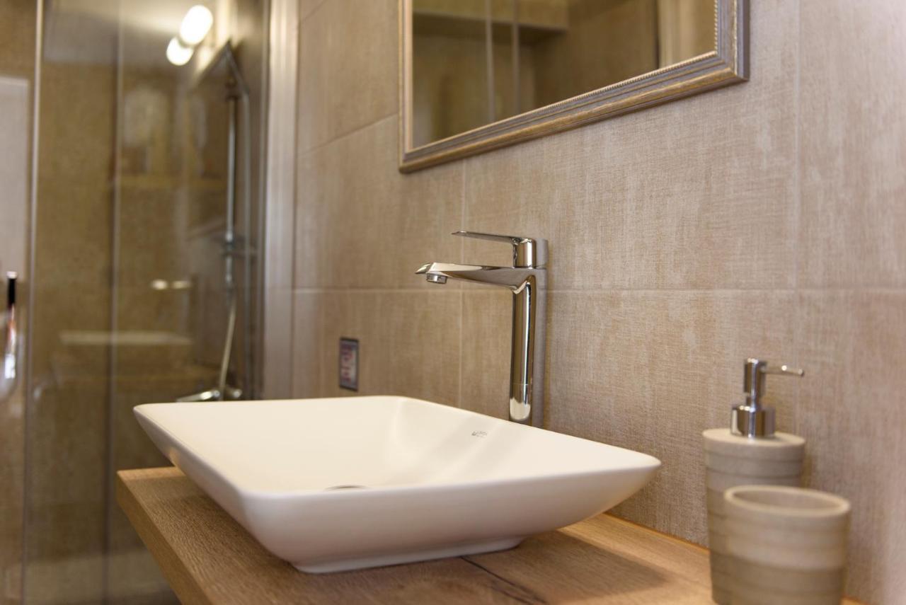 ✰Bright, Renovated, Spacious And Cosy Studio✰ Athen Eksteriør billede