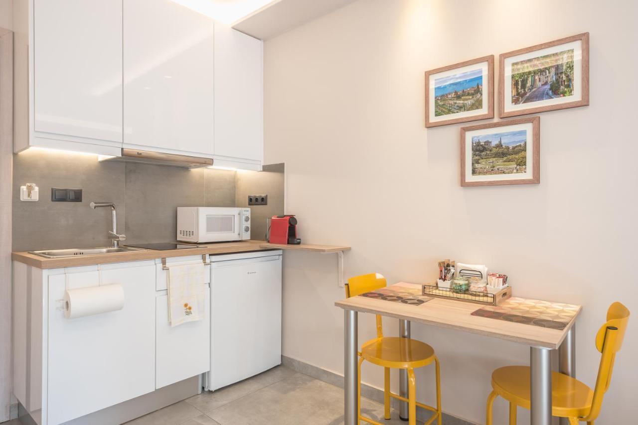 ✰Bright, Renovated, Spacious And Cosy Studio✰ Athen Eksteriør billede